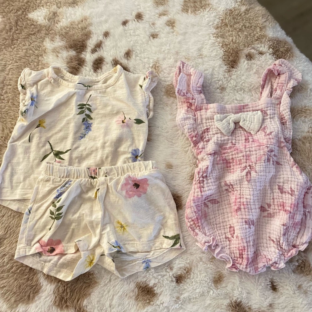 3-6 mo Baby (4 Outfit Lot)